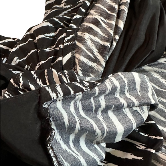 NWD New Woman Design Black & White Sleeveless Top Size2X - Picture 15 of 17